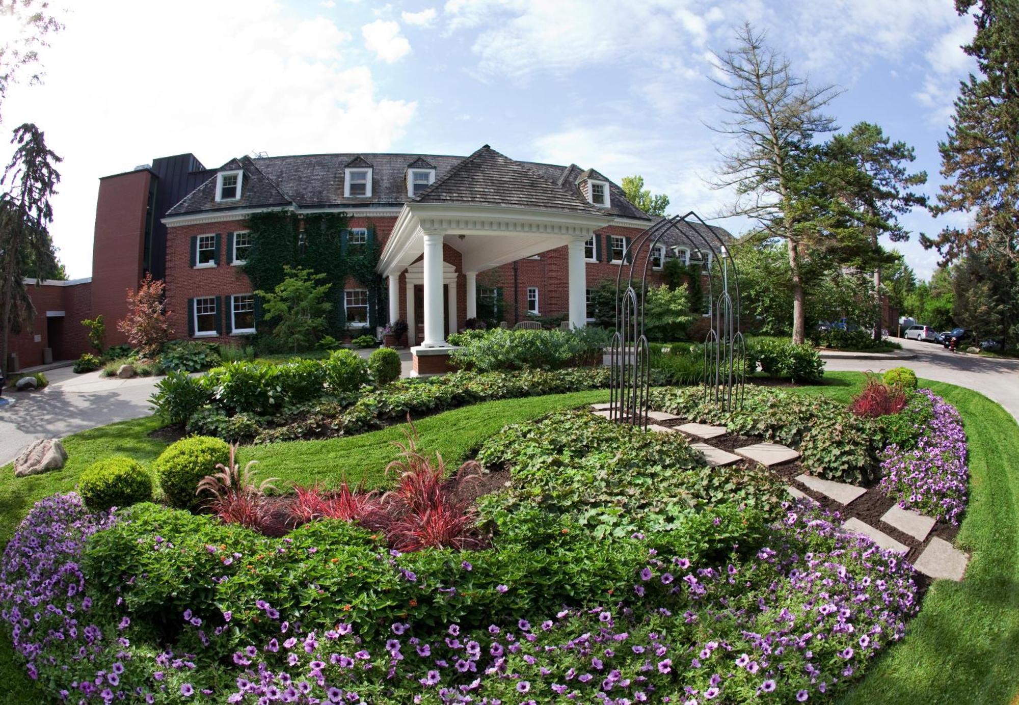 Ivey Spencer Leadership Centre Hotel Лондон Екстериор снимка