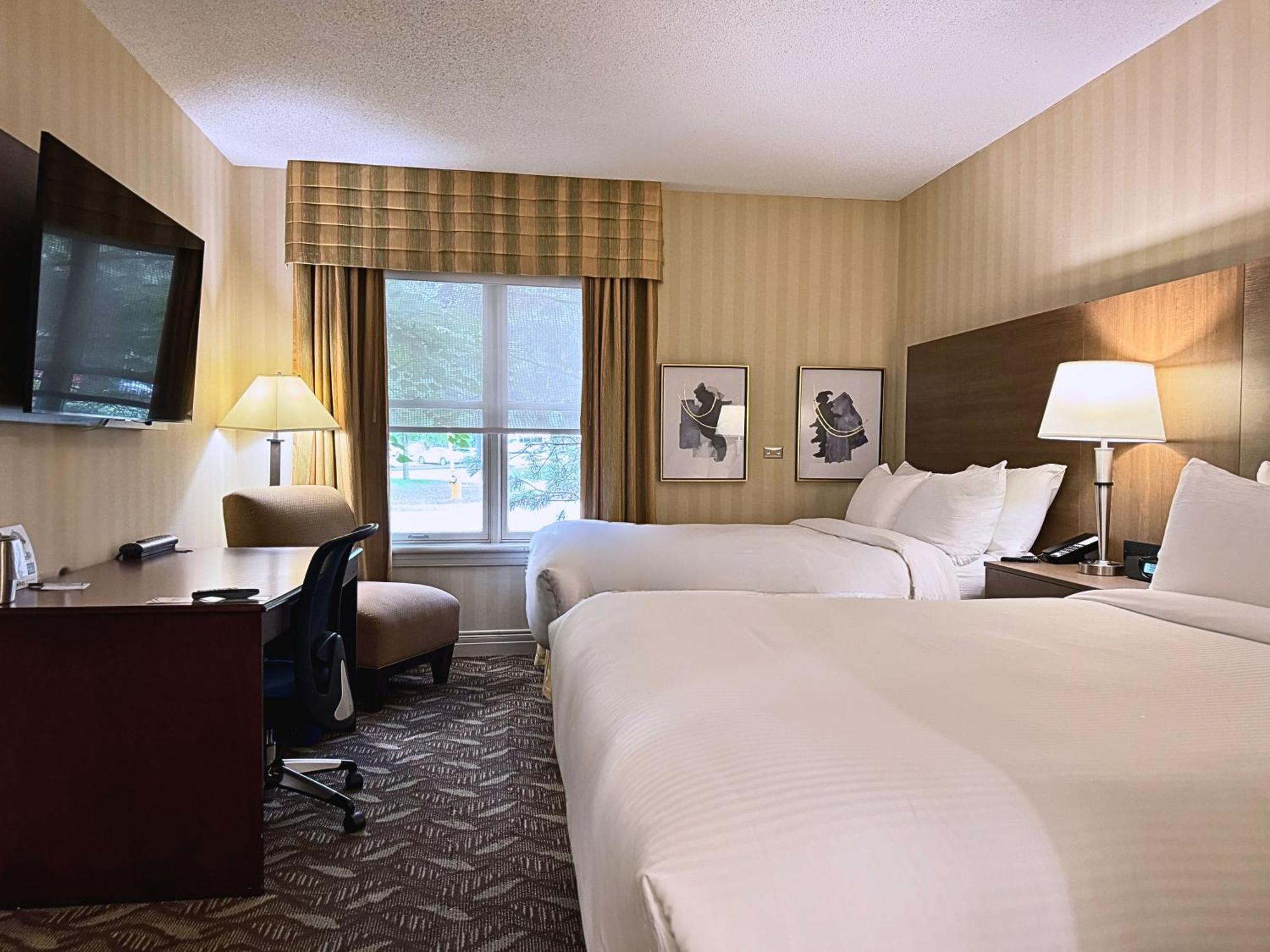 Ivey Spencer Leadership Centre Hotel Лондон Екстериор снимка
